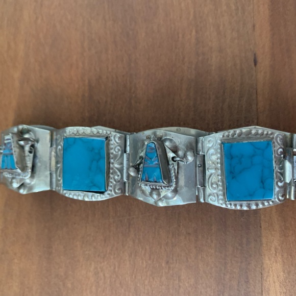 Unique bracelet - Picture 2 of 2